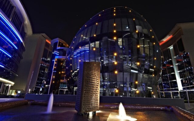 Crowne Plaza Doha - the Business Park, an IHG Hotel