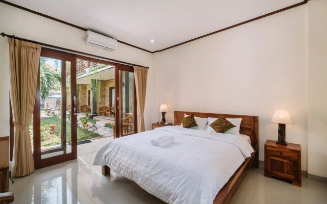 Sari Nusa Inn