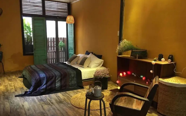 HoLo Opera Saigon - Serviced Homestay