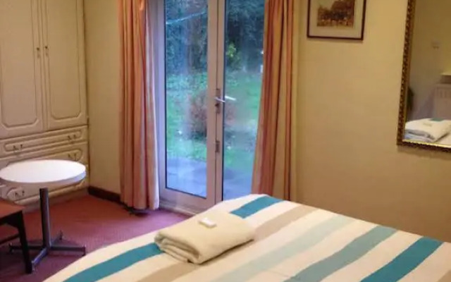 Lyttleton Lodge