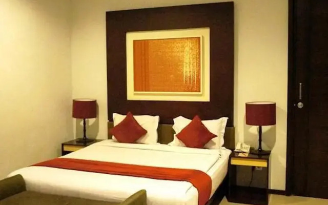 Rumah Nenek Hotel and Restaurant