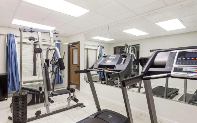 Jesup Inn & Suites