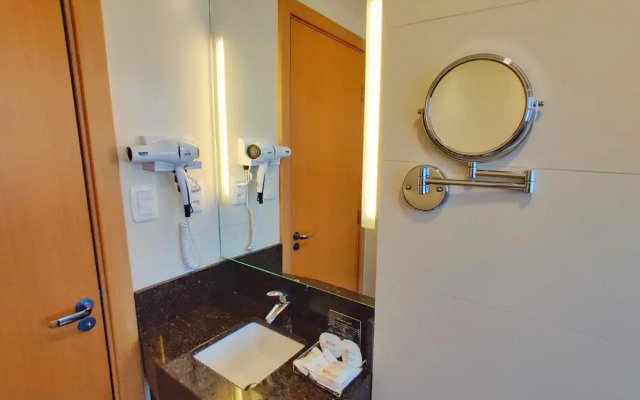 Mogano Express Hotel