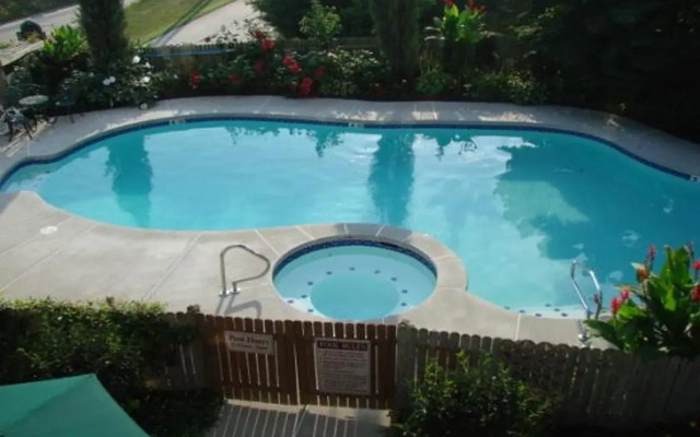 Greystone Manor Bed & Breakfast