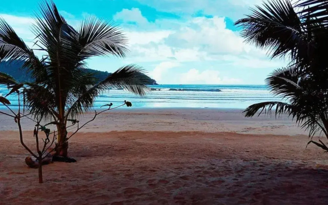 Zhaya's Beach and Cottages