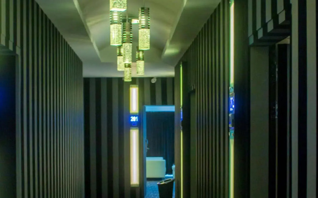Executive Inn