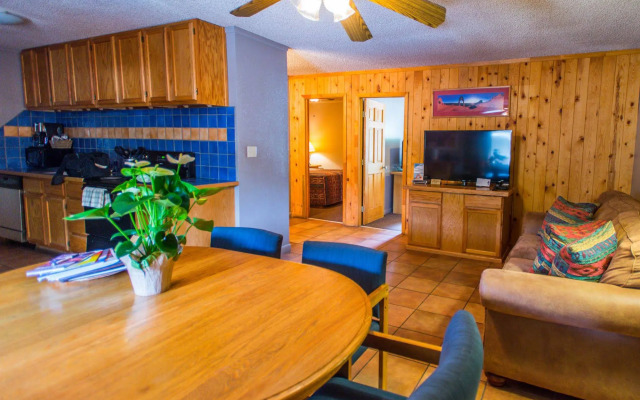 Moab Rustic Inn