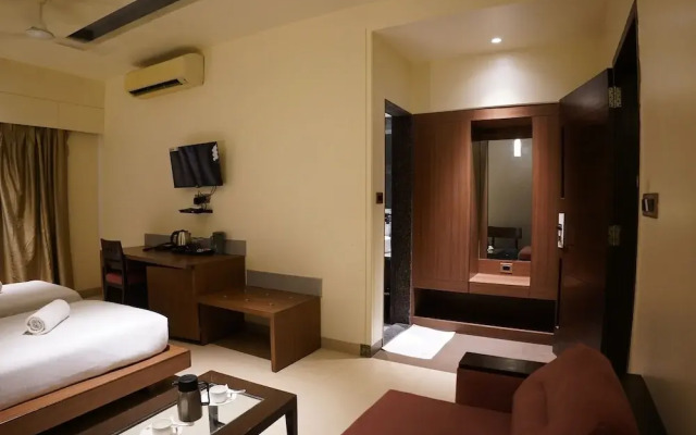 Hotel Sadanand Regency