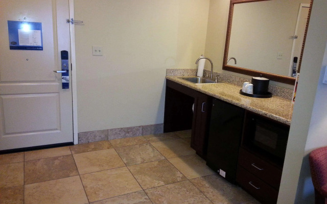 Hampton Inn & Suites Sevierville @ Stadium Drive