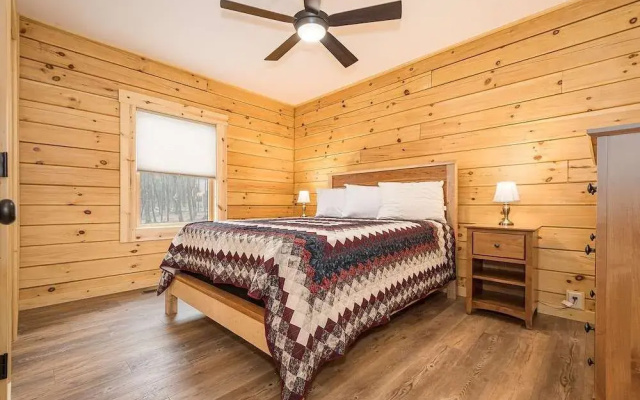 John's Place by Taylor Made Deep Creek
