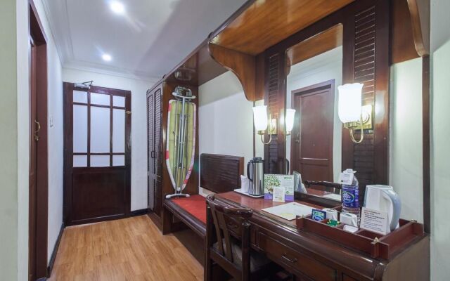 Yuvarani Residency
