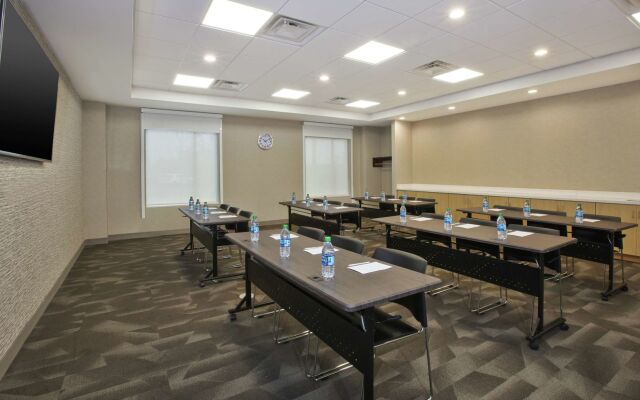 Home2 Suites By Hilton West Bloomfield Detroit