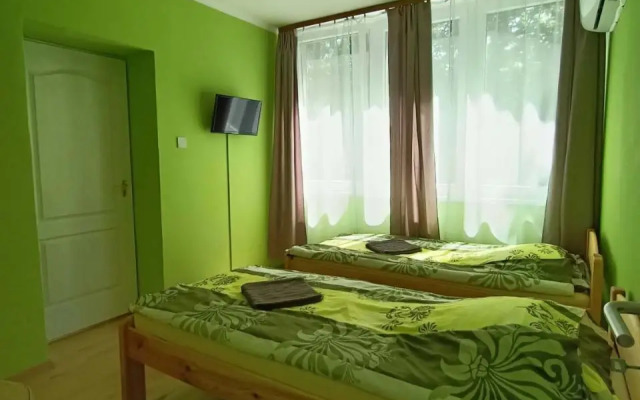 Tölgyfa Panzió