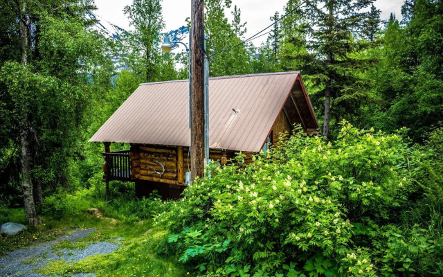 Midnight Sun Log Cabins