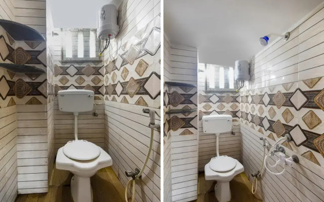 H B Guest House by OYO Rooms