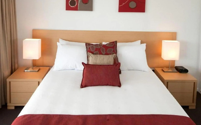 The Edge Apartment Hotel