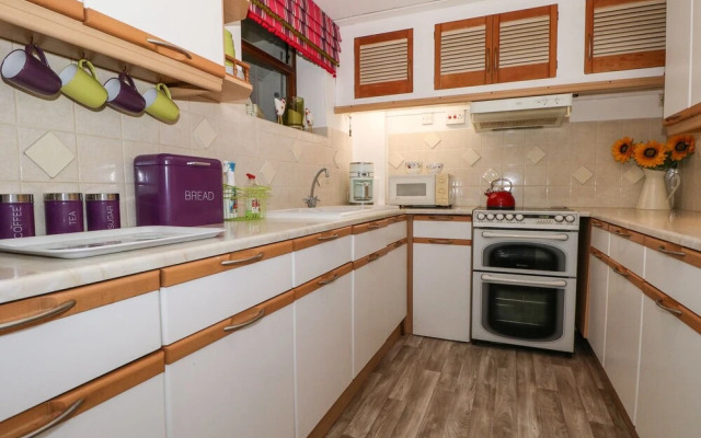 Windmill Palm Cottage