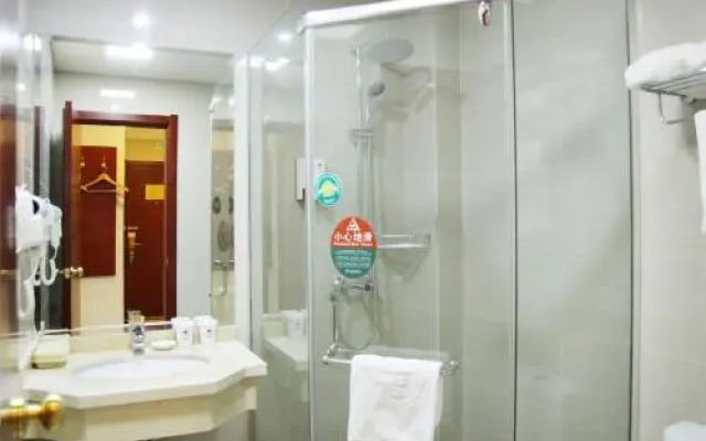 GreenTree Inn Jiangxi Nanchang Bayi Square Express Hotel