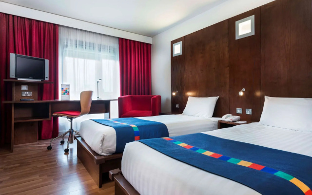 Park Inn by Radisson Birmingham Walsall M6 J9