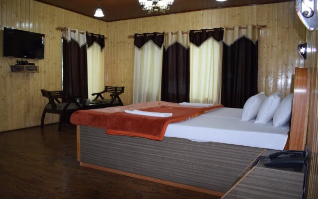 Divine inn sonmarg
