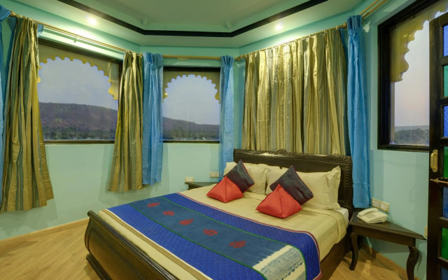 juSTa Lake Nahargarh Palace