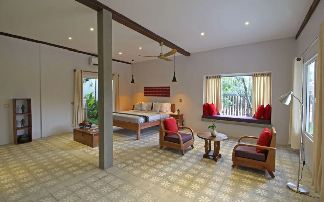 Isann Lodge