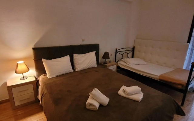 Lefkada Center Apartments