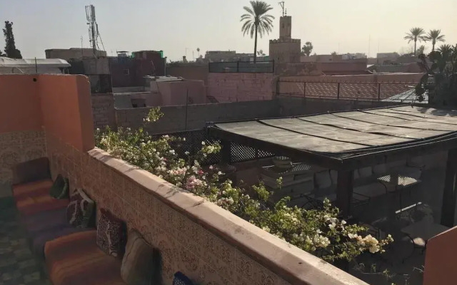 Hostel Riad Marrakech Rouge