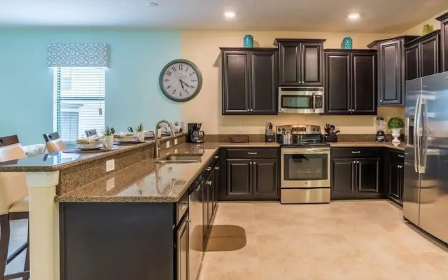1470 Rolling Fairway Drive