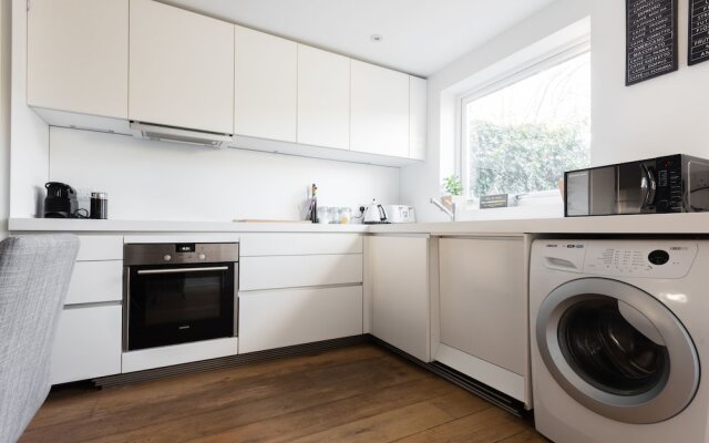 Modern Open Plan Family Living in the Heart Of Central Oxford Jericho