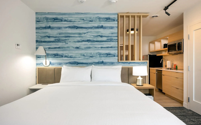 TownePlace Suites Canton Riverstone Parkway