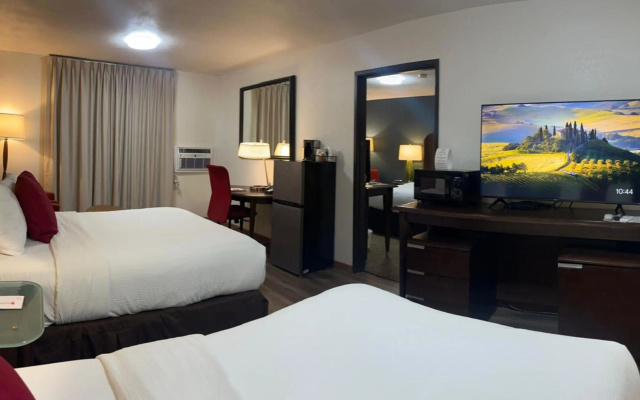 Alliance Hotel & Suites, a Howard Johnson by Wyndham