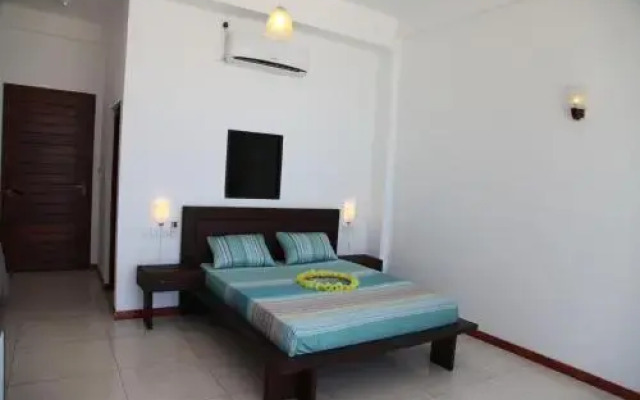 Aqua Marine Beach Hotel