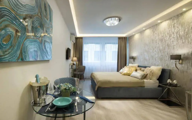 d.Five Danube Corso Boutique Apartment