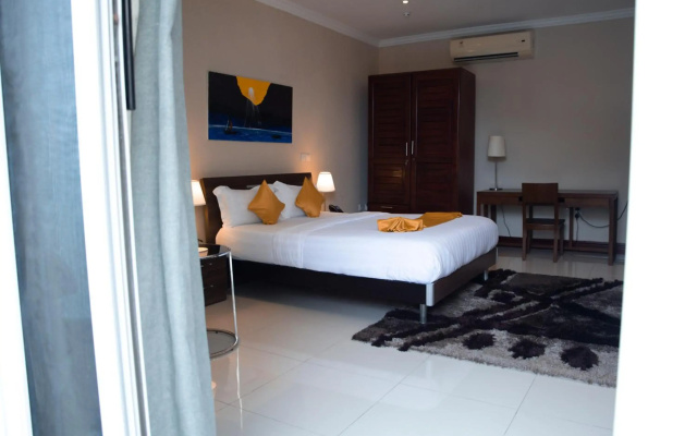 Cromer Apartments
