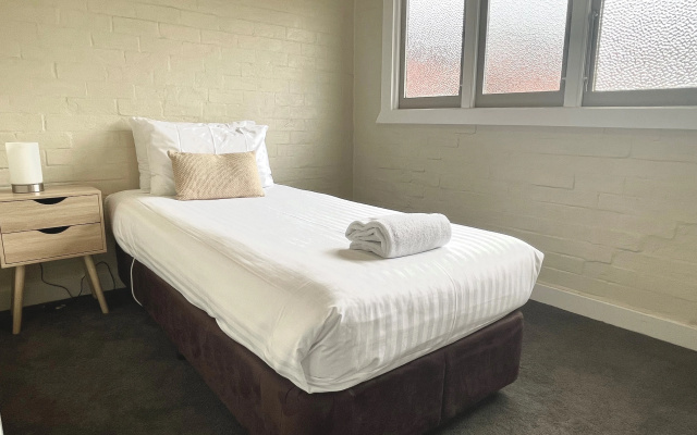 Heritage Inn Bathurst – Guest Rooms – Bathurst