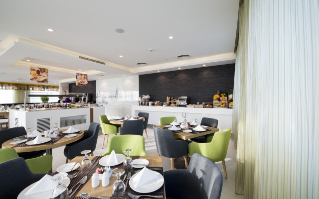 Ibis Styles Manama Diplomatic Area