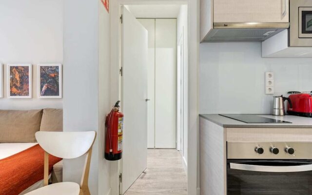 Bright Cosy One-Bedroom Apartment in Centro, Madrid