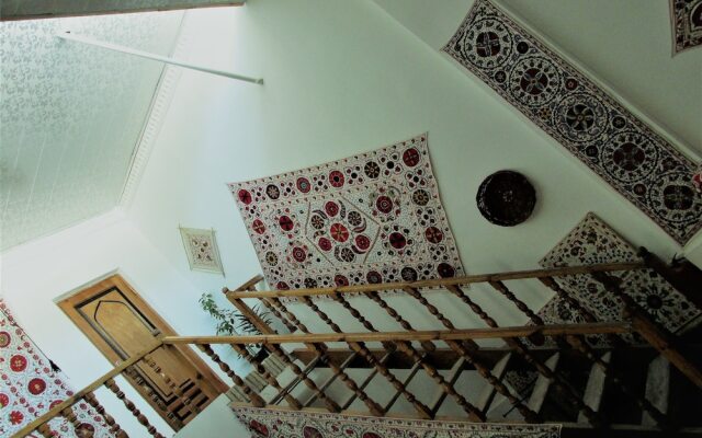 Hotel Al Bukhari B&B And Suzani Boutique