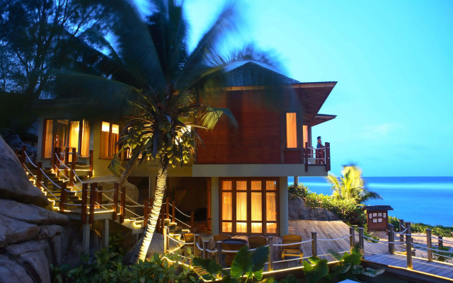 DoubleTree by Hilton Seychelles - Allamanda Resort & Spa