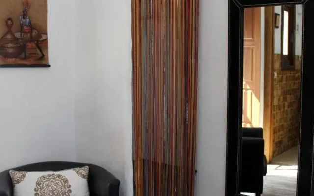 Hostal Extramuros