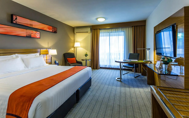 Maple Hotel