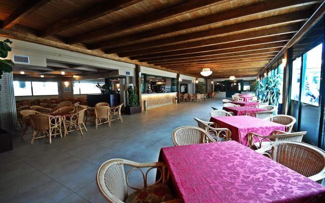 Dante Family Beach Resort