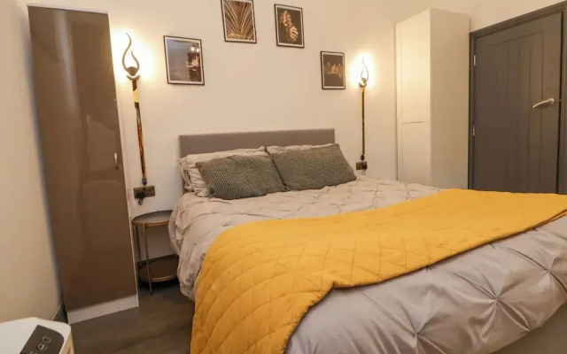 The Cloud Apartment 1