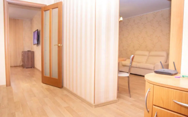 Apartment on Partizanskiy Pr. 58V