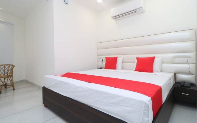 Hotel P Grand By OYO Rooms