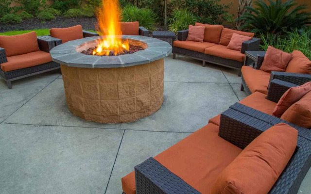 Courtyard by Marriott Biloxi North/D'Iberville