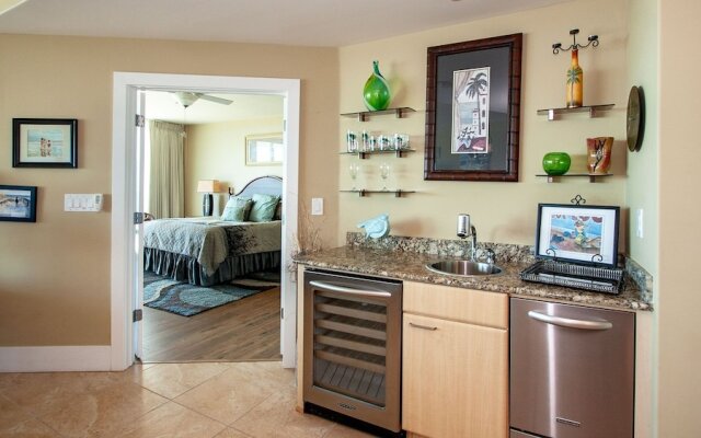 Crc1112 3 Bedroom Condo