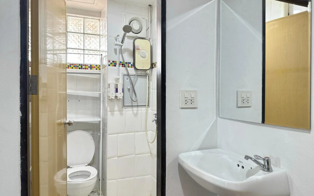 Longzhu Guesthouse