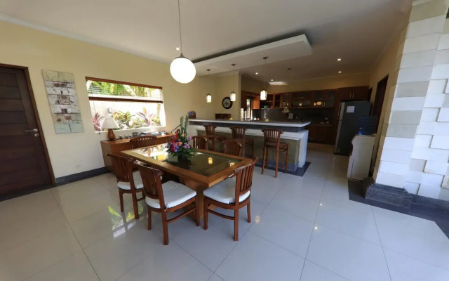 Villa Shanti Canggu